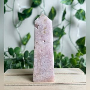 Pink Amethyst Point K